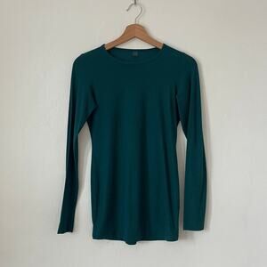 Beyond Yoga – Beyond the Bump Featherweight Long Sleeve Shirt in Aqua Blue